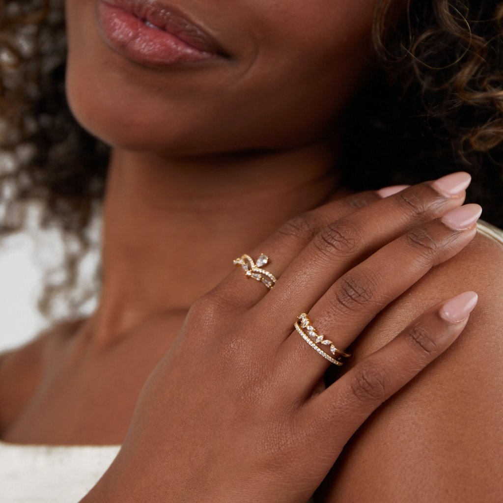 Aura – Elegante anello con cristallo