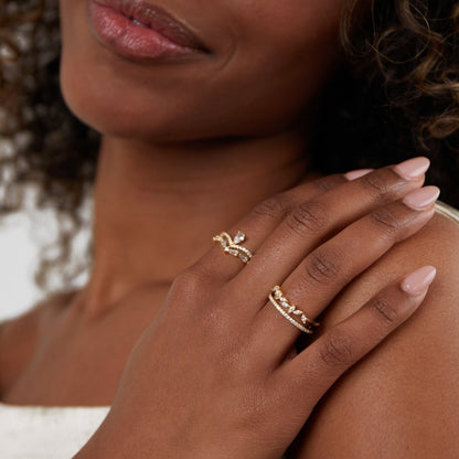 Aura – Elegante anello con cristallo